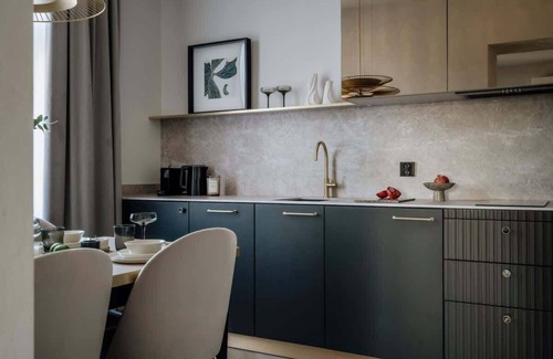 Piasek Południe Apartment | Elegant One-Bedroom Getaway