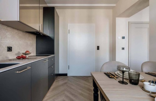 Piasek Południe Apartment | Elegant One-Bedroom Getaway