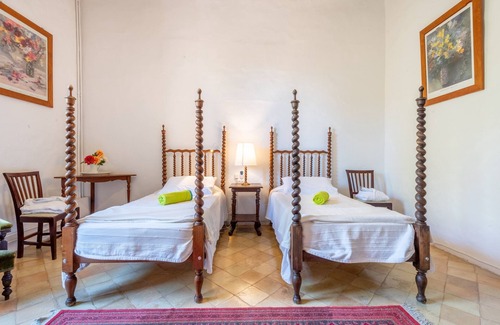 Inca House | Elegant Room in Guest House "Son Vivot" with Pool, Terraces & Wi-Fi