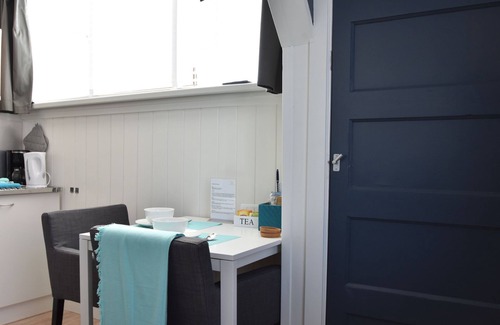 Bergen aan Zee Apartment | Elegant studio close to the beach