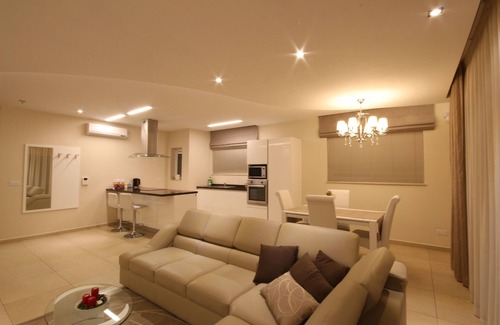 Sliema Apartment | Elegant, Superior & Spacious 2 Bedroom corner apartment with communal pool