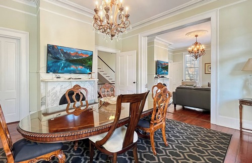 Old West Broad Neighborhood House | Elegant Upper Unit in Historic Savannah