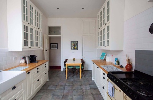 North West Apartment | Elegant Victorian Apartment in Glasgow's West End