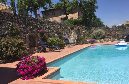 Lido di Camaiore Villa | Elegant villa and farmhouse with stunning views and pool
