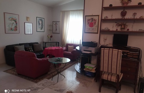 Bovalino Apartment | Elegant villa in the countryside near the sea