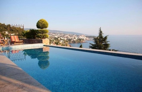 Dobra Voda House | Elegant villa with seaview and pool in Dobre Vode