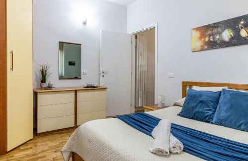 San Donato Milanese Apartment | Elegante bilocale AC, WiFi ,5 min Policlinico, 25 min Duomo Milano