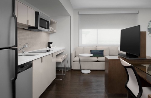 Lone Tree Hotel | Element Denver Park Meadows