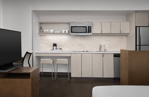 Lone Tree Hotel | Element Denver Park Meadows