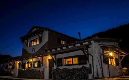 Sikyona House | Eleni Country Cottage 2