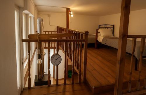 Zaros Apartment | Eleni's Traditional Home with Barbeque