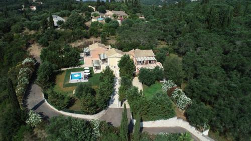Doukades Villa | Eleonas Luxury Homes