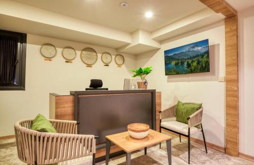 Moda Hotel | Elephant In The Room