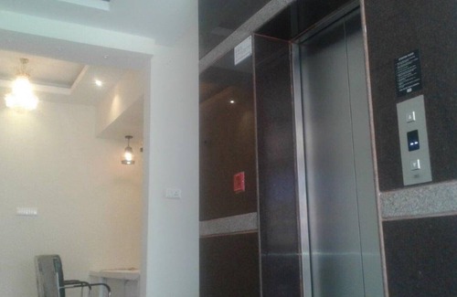 Lakshminarayana Pura Apartment | Elephant Suites Brookefield # 10