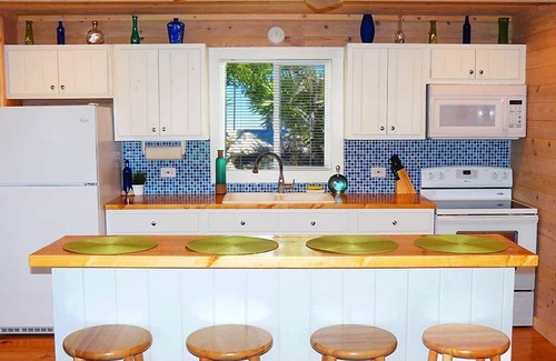 Gregory Town Villa | Eleuthera Villa - The Surfer's Beach Destination!
