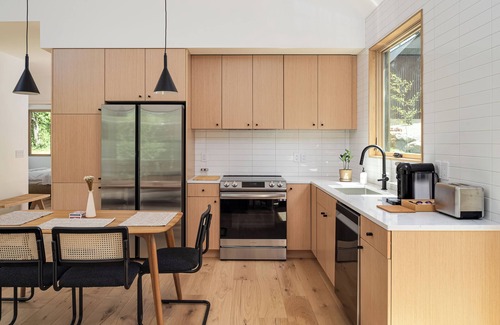 Weaverville House | Elevated Forest Retreat: 1BR Near Asheville