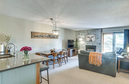 Fraser Condo | Elevated Fraser Condo w/Mountain View & Amenities