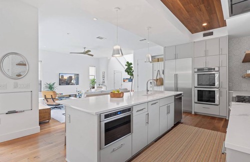 South River City House | Elevated Luxury + Two Pools - Chelsea Oak Combo!