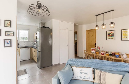 Donville-les-Bains Cottage | Elevated Terrace, 4 Bikes, Close to Beach and Shops