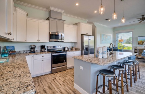 Bradenton Beach House | Elevator - Summer Retreat by SeaBreeze Vacation