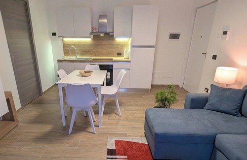 Novara Apartment | Eleven Apartment. Cozy modern two-room apartment for up to 4 guests.