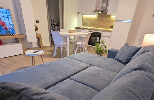 Novara Apartment | Eleven Apartment. Cozy modern two-room apartment for up to 4 guests.