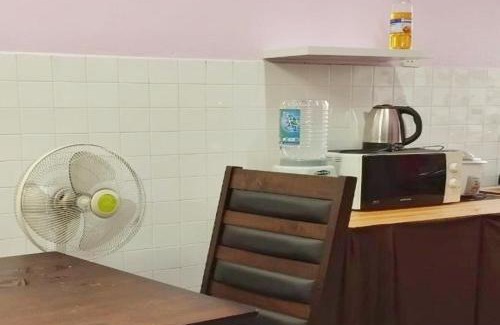 Kampung Darat Mak Bar Apartment | ELI Homestay Kuantan