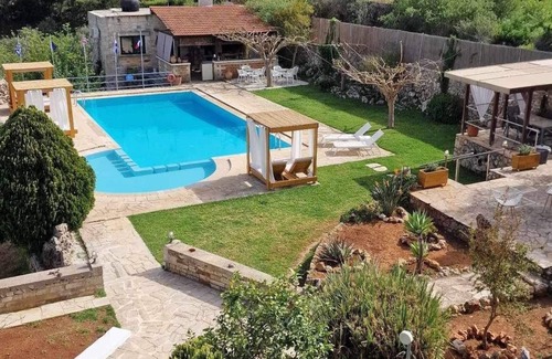 Vamos Apartment | Elianthos Villas/Villa Basil 🌿