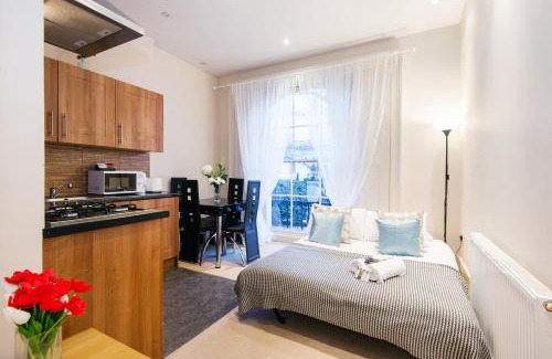Brompton & Hans Town Apartment | Elicia's South Kensington Apartment