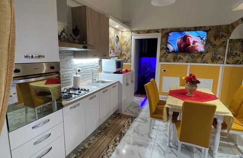Pozzuoli Apartment | Elina's PuteoliHouse