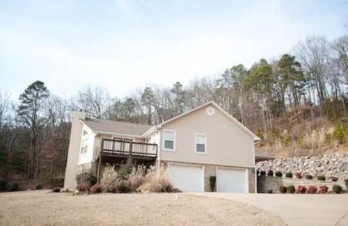 Russellville House | Elis Woodland Escape
