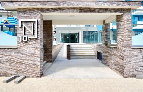 Mamaia-Sat Apartment | Elisabeth Apartment