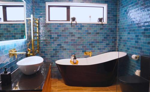 Hawera House | Elite Escape Hawera