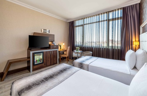 Maltepe Hotel | Elite Hotel Dragos
