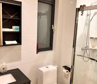 Remera Apartment | Elizabeth Golf Apartment 2 Bedroom unit 1105