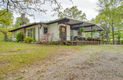 Elizabeth House | Elizabeth Vacation Rental with Private Hot Tub!