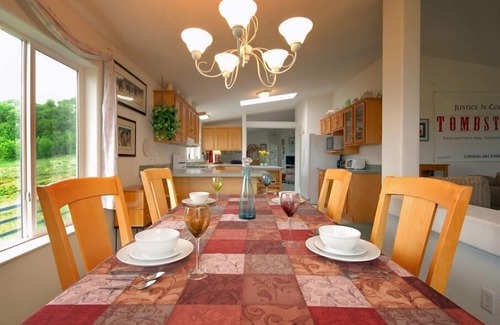 Babb House | Elk Willows Home -Wildlife & Breathtaking Views-Minutes to Glacier East Entrance