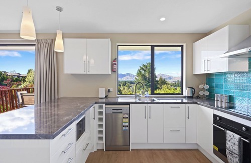 Hanmer Springs House | Elks Retreat Hanmer Springs Holiday Home