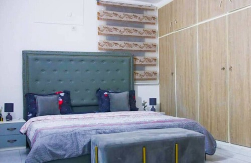 Abidjan House | Ella Home / Villa Abidjan / Climatisation / Wi-fi / Parking Gratuit