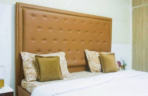 Abidjan House | Ella Home / Villa Abidjan / Climatisation / Wi-fi / Parking Gratuit