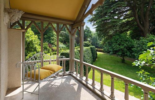 Low Newton House | Eller How House - Private Regency Property & Lake