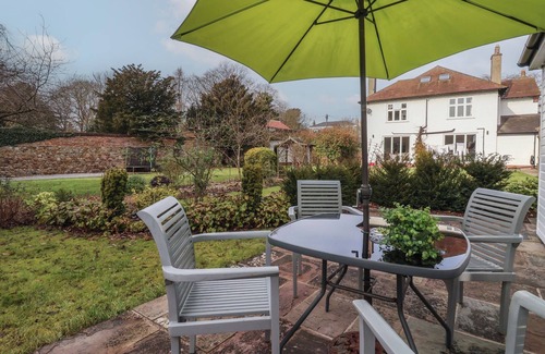 Hornsea Cottage | Ellesmere Cottage