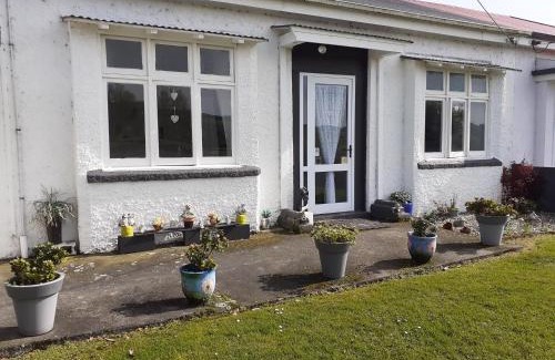 Mataura Villa | Ellie's Villa