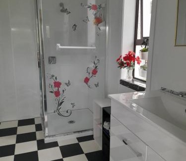 Mataura Villa | Ellie's Villa