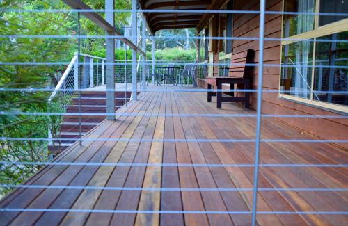 Halls Gap House | Ellimata Holiday Cottage