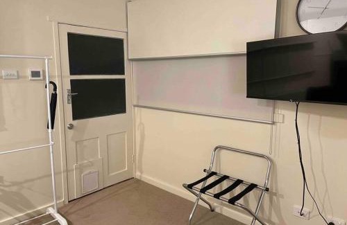 North Hobart Apartment | Elliston Cottage North Hobart x 2