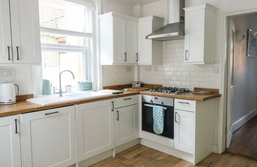 Wareham Cottage | ELM VILLA, pet friendly, character holiday cottage in Wareham