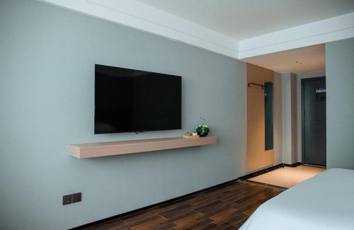 Yingzhou District Hotel | Elong Me Hotel Fuyang Wanda Plaza South Bus Station
