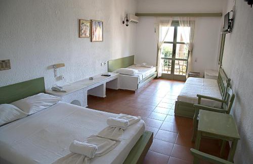 Kalo Chorio Hotel | Elpida Village