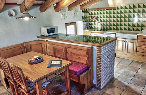 Santa Eulalia de Roncana Apartment | ELS CIRERERS - Can Burgues